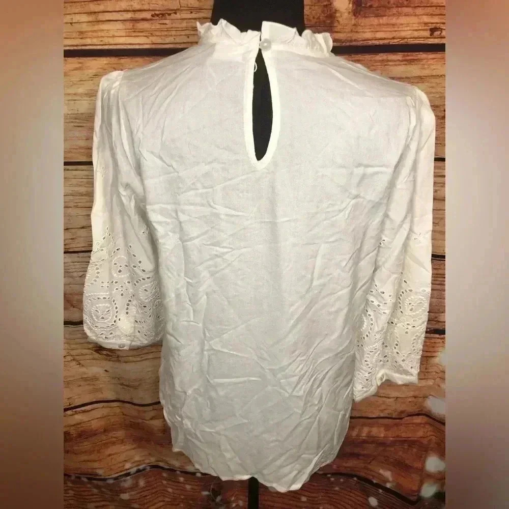 VENUS Lascana Women’s White Eyelet Top size 4 NWOT - Picture 10 of 15
